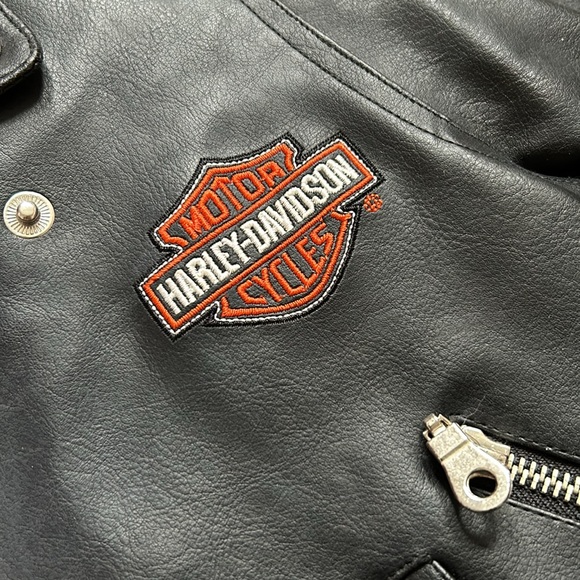 Harley-Davidson Black Leather Jacket - Picture 2 of 6